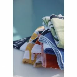 Rabatt ? Lexington Graphic Strandtuch - 100x180 Cm - Blue/white ❤️ 7 Rabatt ? Lexington Graphic Strandtuch - 100x180 Cm - Blue/white ❤️ -Steiff-shop unnamed file 1119